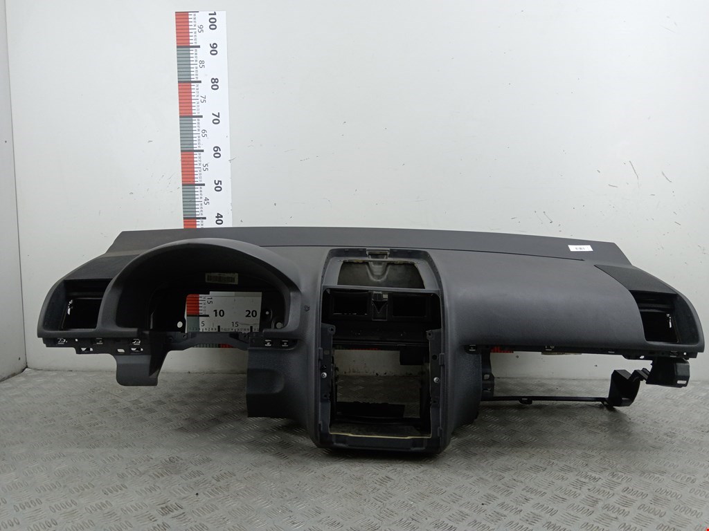 Торпедо VOLKSWAGEN Touran 2003-2010