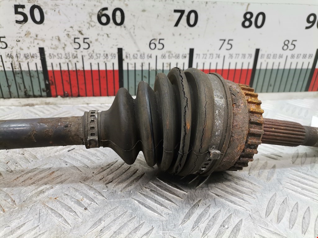 Полуось (привод, приводной вал) передняя левая OPEL Meriva A 2003-2010