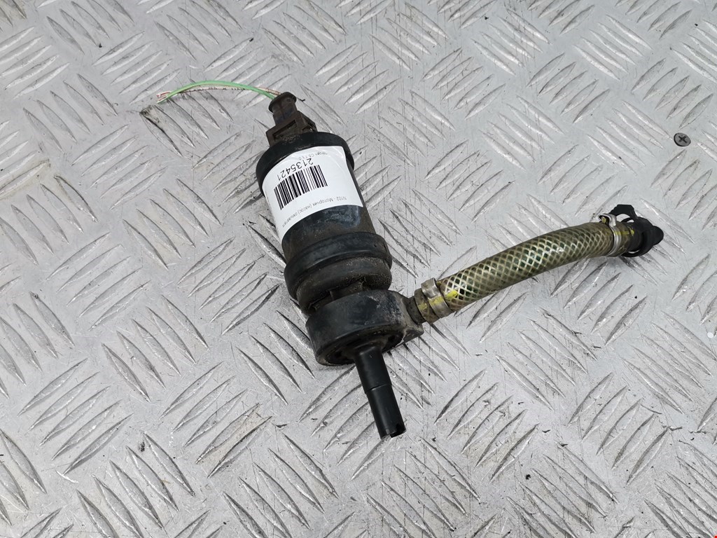 Насос (моторчик) омывателя Citroen C5 1 (2000-2008)