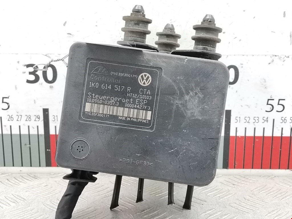 Блок ABS (насос) VOLKSWAGEN Touran 2003-2010
