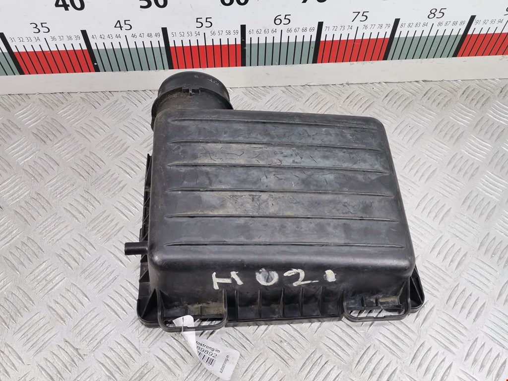 Корпус воздушного фильтра DODGE Magnum 2003-2008