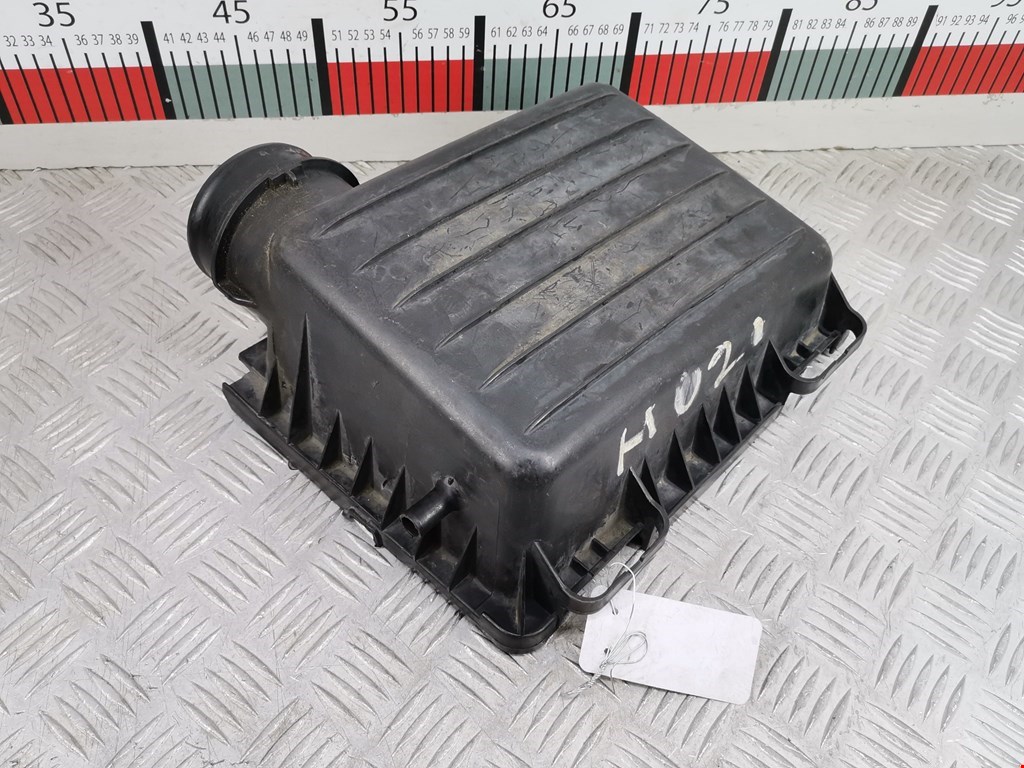 Корпус воздушного фильтра DODGE Magnum 2003-2008