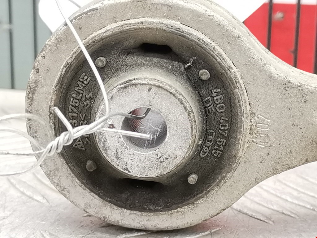 Рычаг передний правый VOLKSWAGEN Passat B5 1997-2005