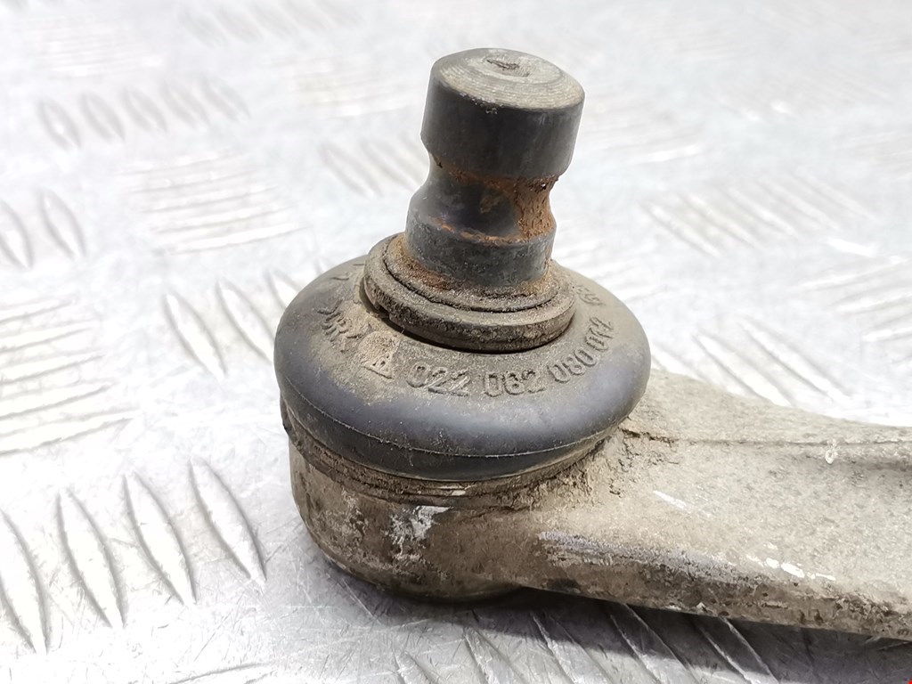 Рычаг передний правый VOLKSWAGEN Passat B5 1997-2005