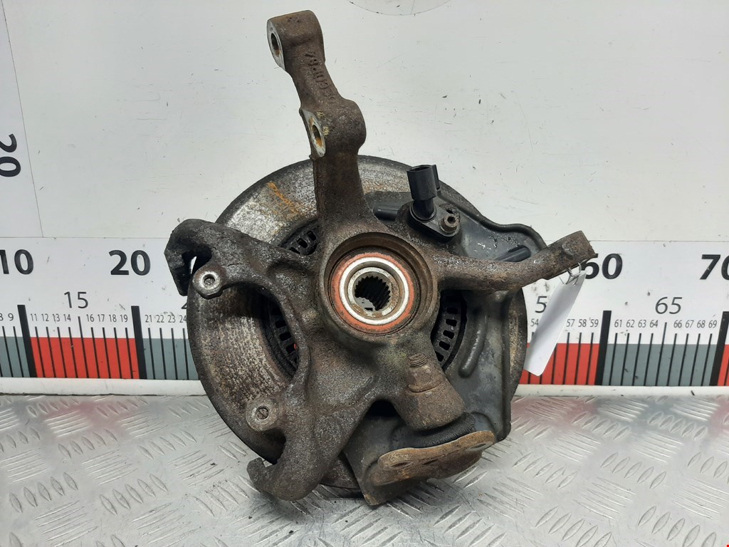 Ступица передняя правая VOLKSWAGEN Polo III 1994-2001