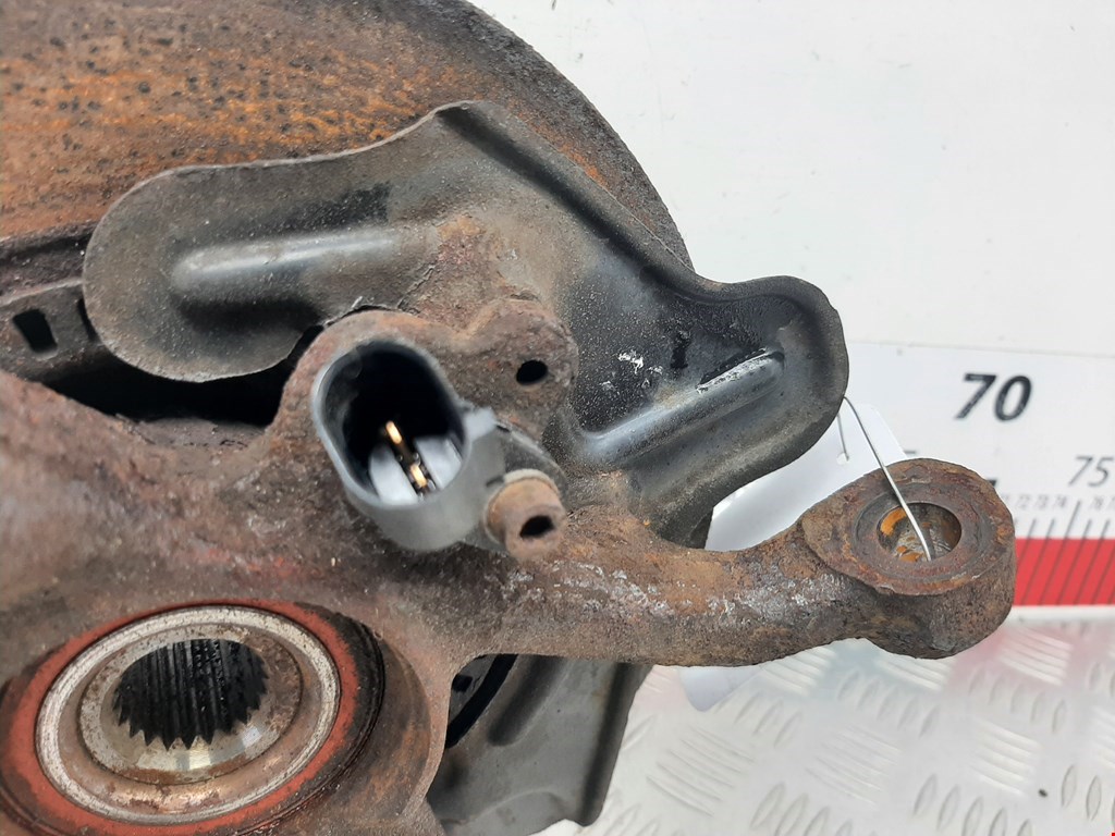 Ступица передняя правая VOLKSWAGEN Polo III 1994-2001