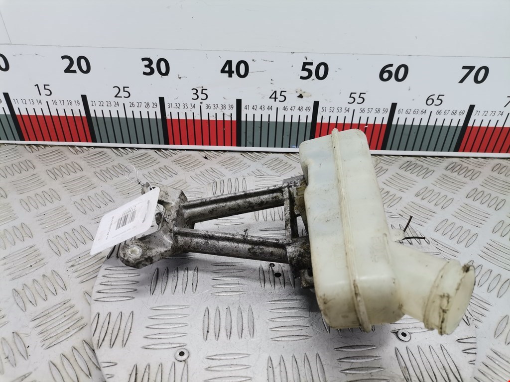 Бачок главного тормозного цилиндра CHRYSLER Voyager IV RG 2001-2007