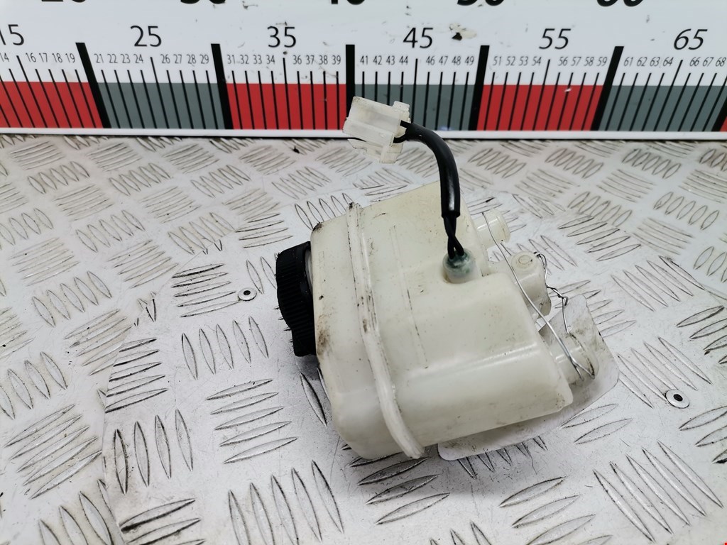 Бачок главного тормозного цилиндра FORD Ranger 1998-2006