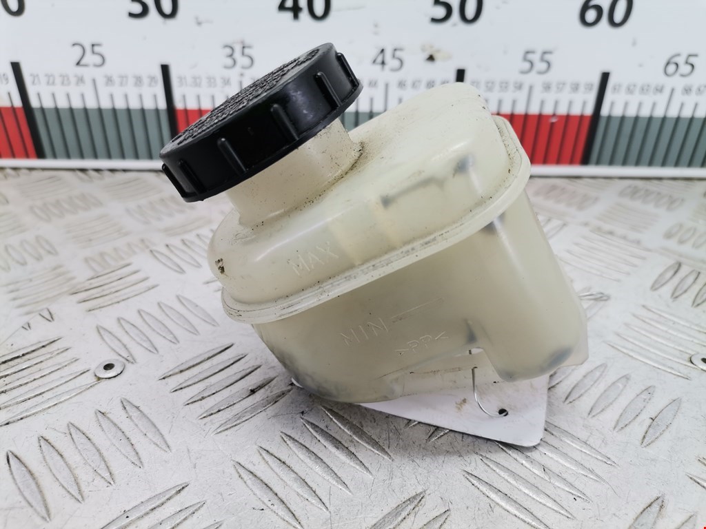 Бачок главного тормозного цилиндра INFINITI FX/ QX70 2002-2008