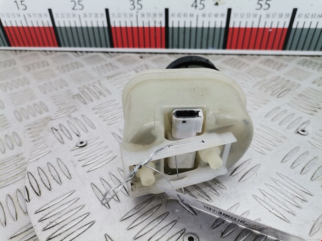 Бачок главного тормозного цилиндра INFINITI FX/ QX70 2002-2008