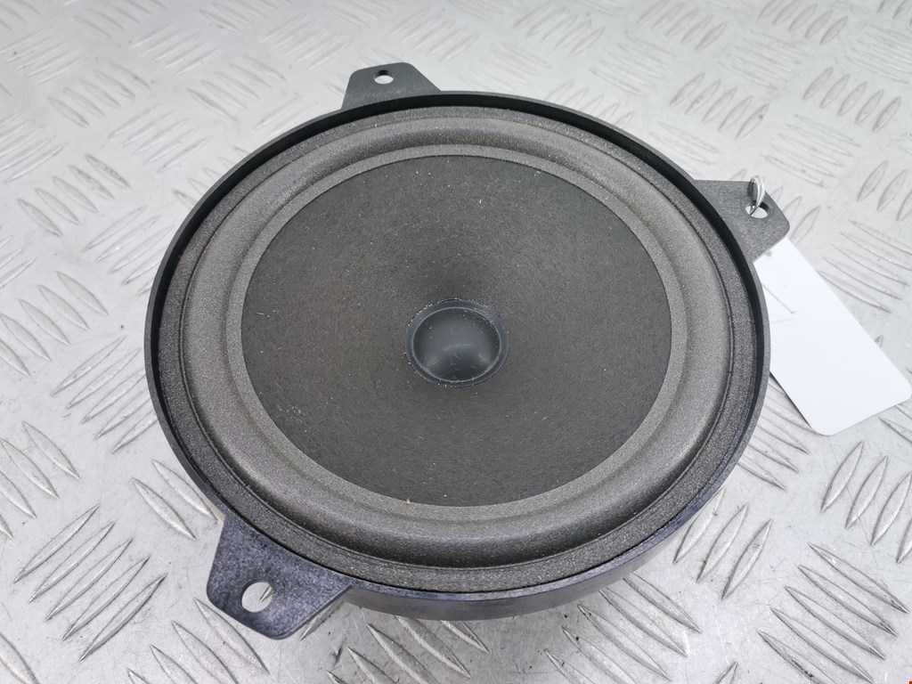 Динамик BMW 3er E46 1998-2006