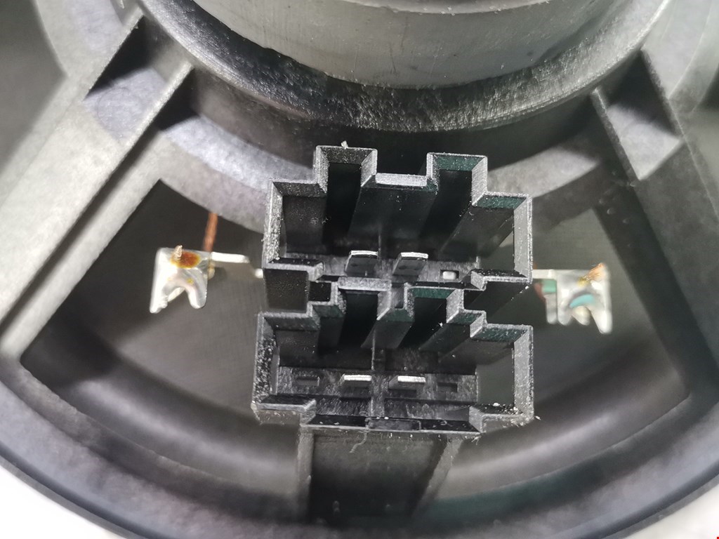 Динамик BMW 3er E46 1998-2006