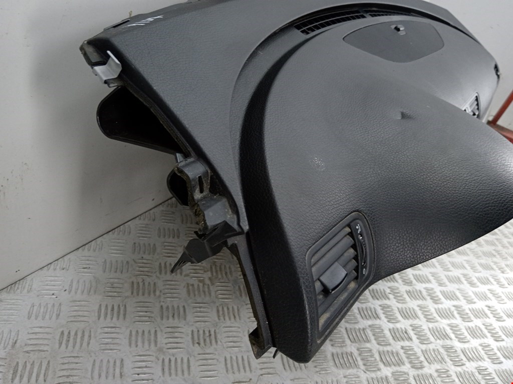 Торпедо VOLKSWAGEN Passat B6 2005-2011