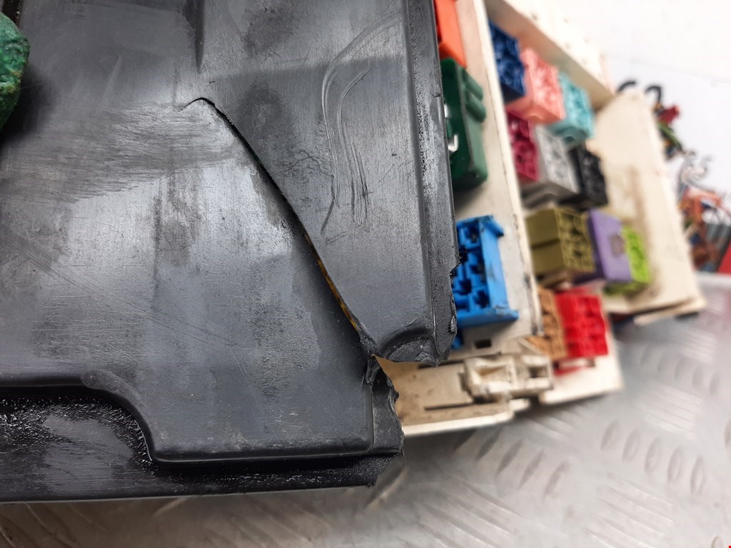 Датчик уровня в бачок омывателя VOLVO 850 R 1991-1997