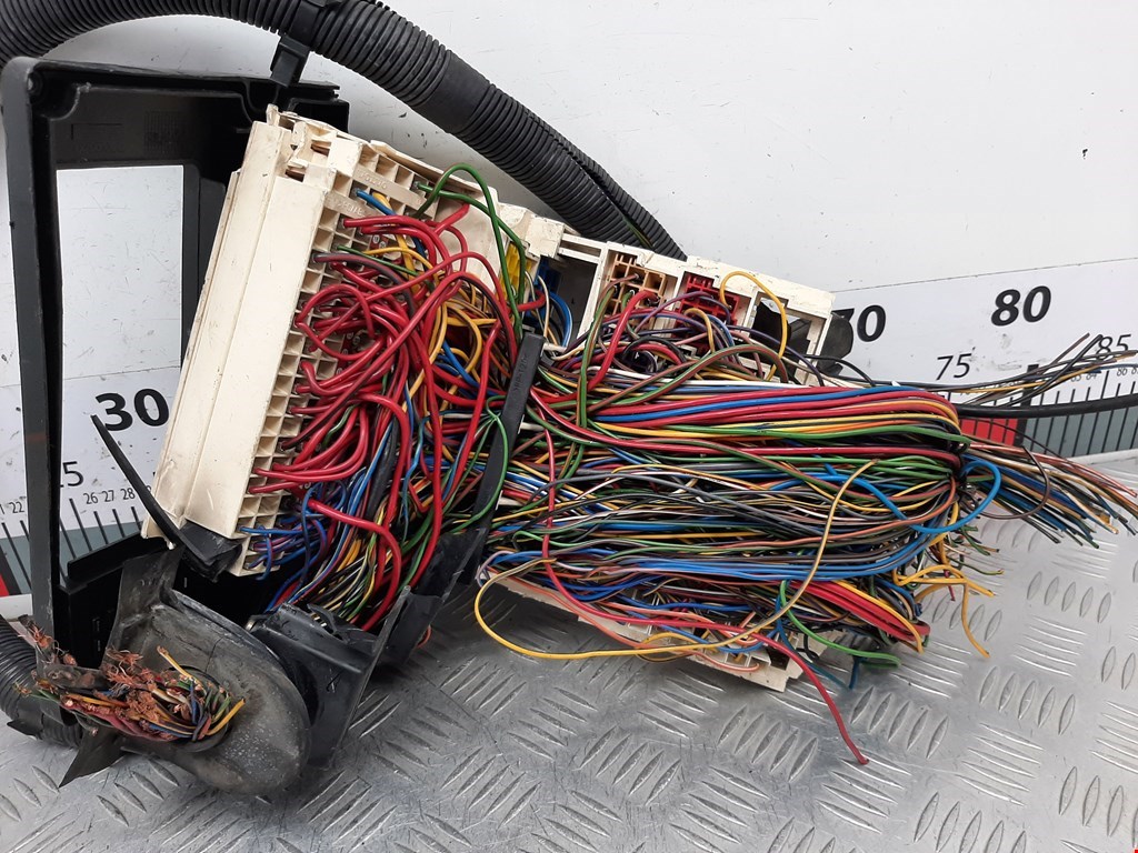 Датчик уровня в бачок омывателя VOLVO 850 R 1991-1997