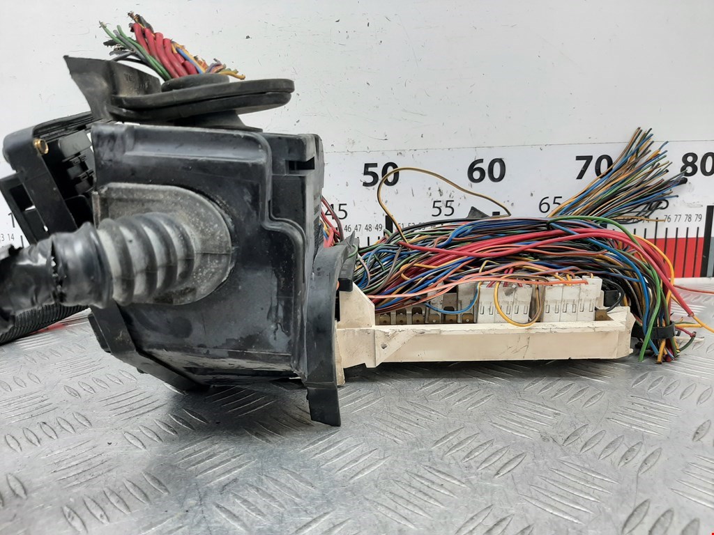 Датчик уровня в бачок омывателя VOLVO 850 R 1991-1997