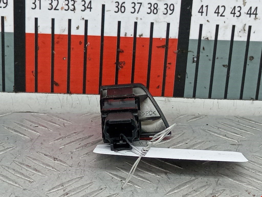 Кнопка центрального замка PEUGEOT 307 2001-2008