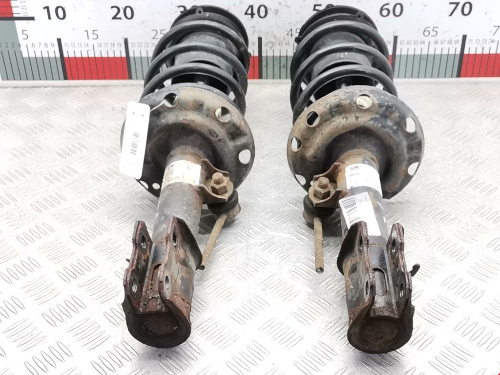 Амортизатор передний левый OPEL Combo C 2001-2011