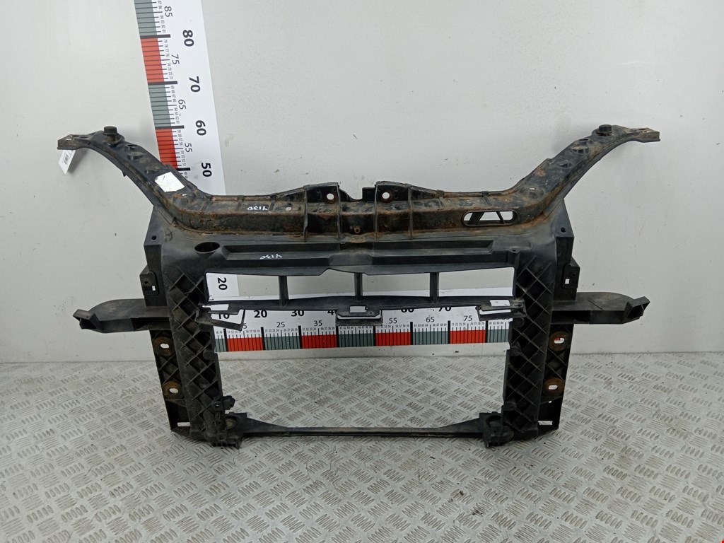 Панель передняя (передняя монтажная панель рамка передняя телевизор) Ford Fusion (2002-2012)