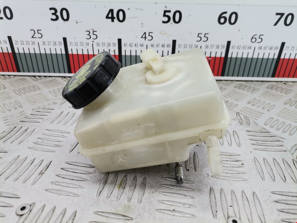 Бачок тормозной жидкости Mercedes A-Class (W169) (2004-2012)