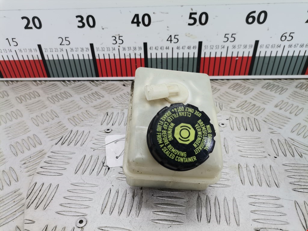 Бачок главного тормозного цилиндра MERCEDES-BENZ A-Class W169 2004-2012