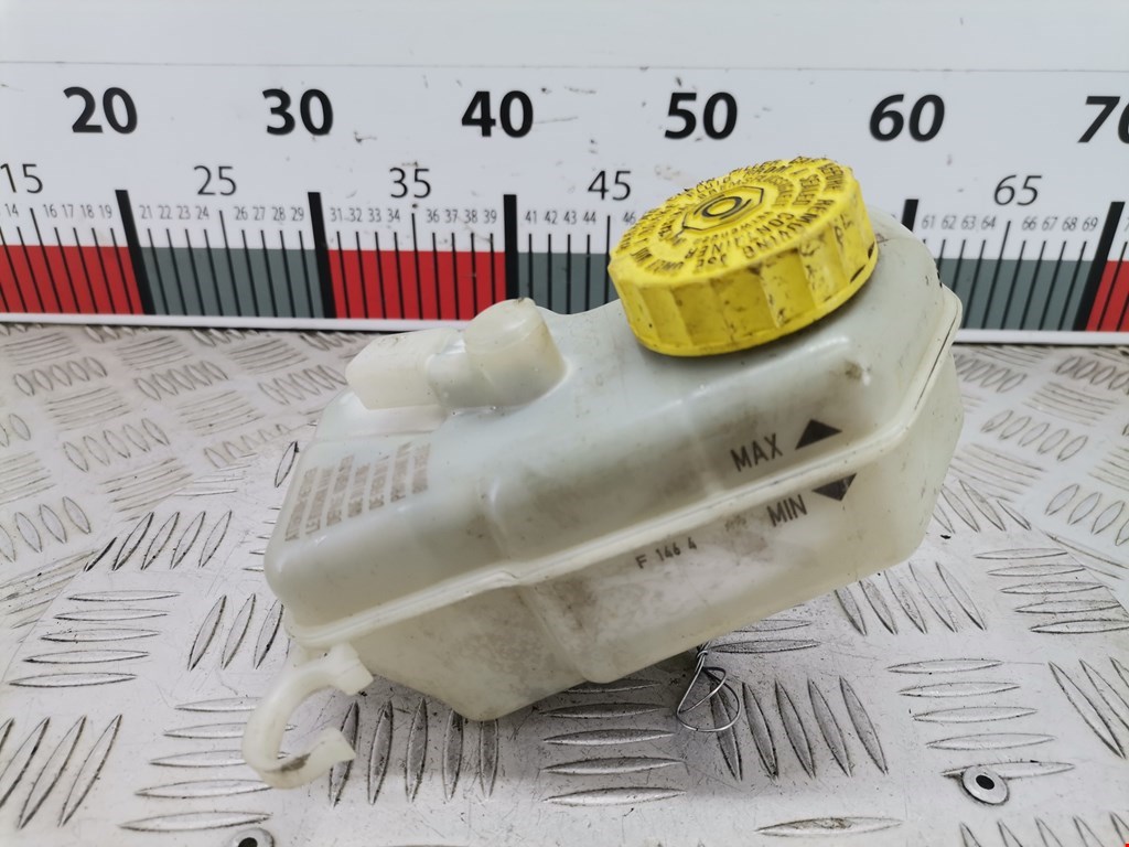 Бачок главного тормозного цилиндра SEAT Ibiza 2002-2008