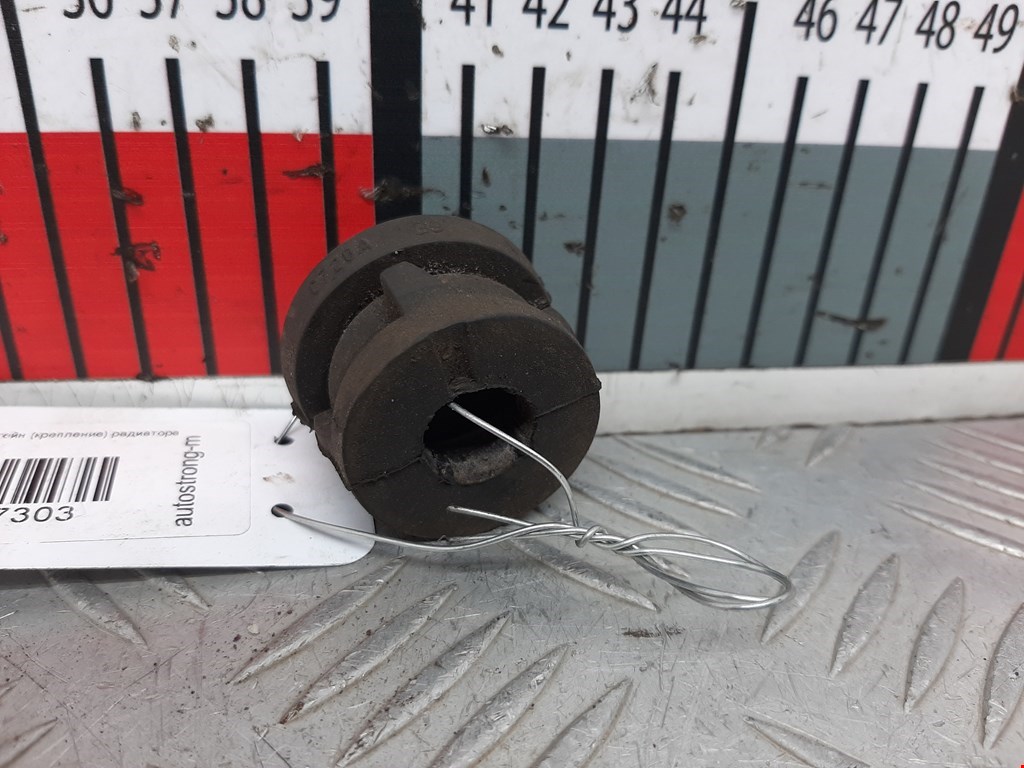 Кронштейн (крепление) радиатора FORD Fusion 2002-2012