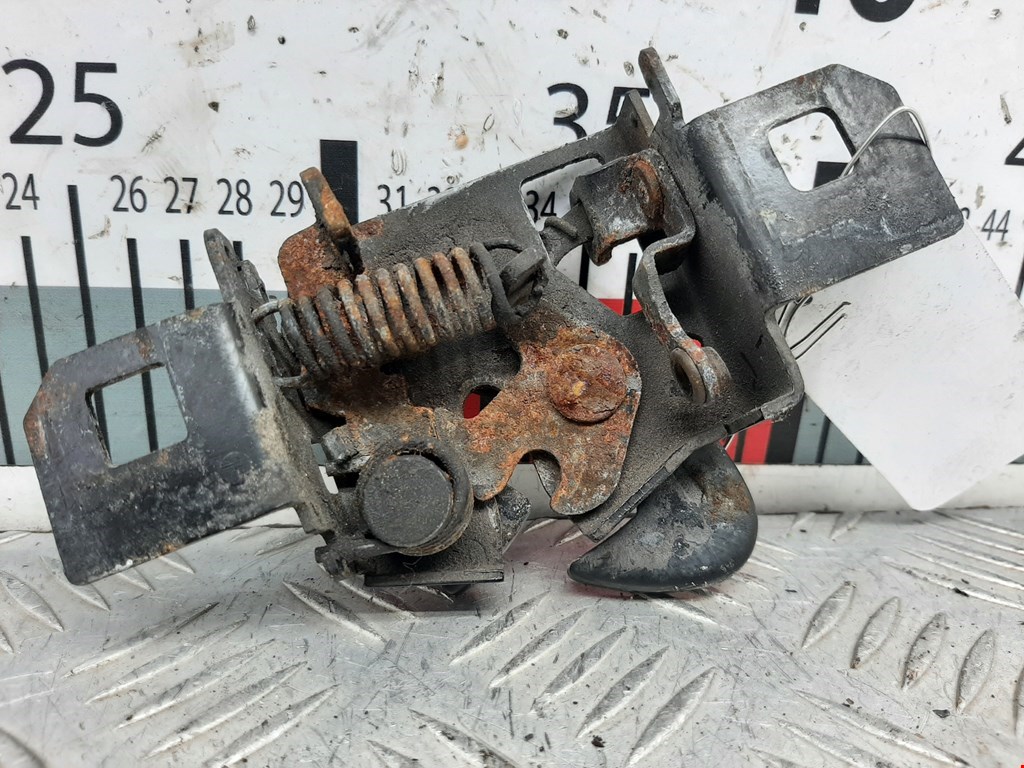 Замок капота SEAT Alhambra 1996-2010