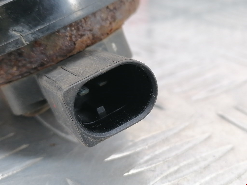 Сигнал звуковой (гудок клаксон) AUDI A6 C5 1997-2004