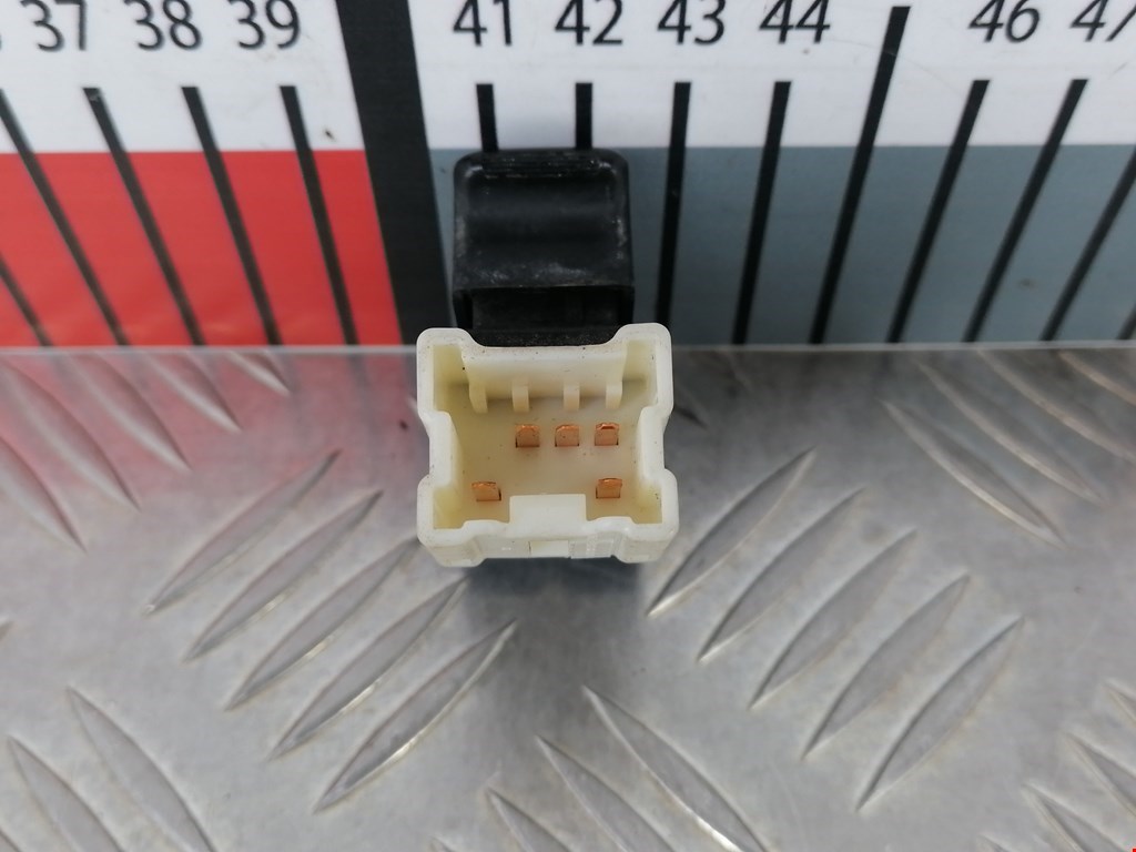 Кнопка стеклоподъемника SUBARU Legacy 1998-2004