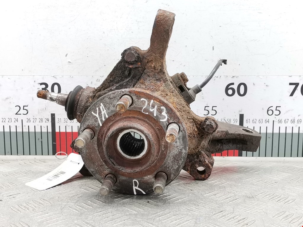 Ступица передняя левая/правая SUBARU Forester I 1997-2002