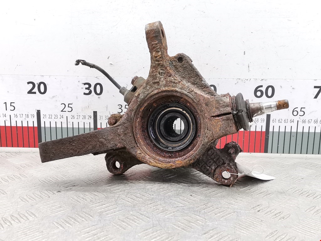 Ступица передняя левая/правая SUBARU Forester I 1997-2002