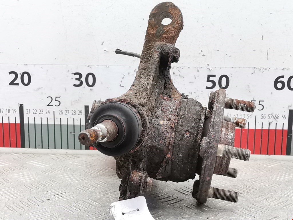 Ступица передняя левая/правая SUBARU Forester I 1997-2002