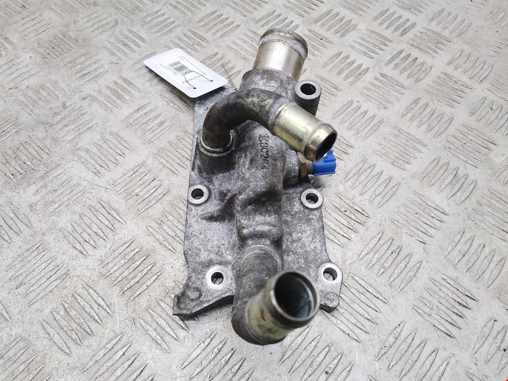 Тройник системы охлаждения NISSAN Note E11 2005-2014