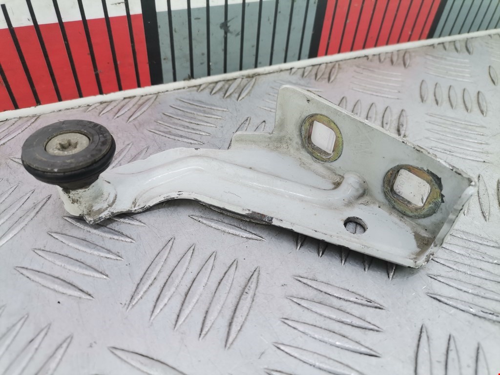 Ролик двери сдвижной (левый/правый средний верхний/нижний) RENAULT Kangoo 1997-2008