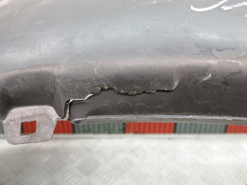 Локер (подкрылок) передний правый FORD Mondeo II 1996-2000