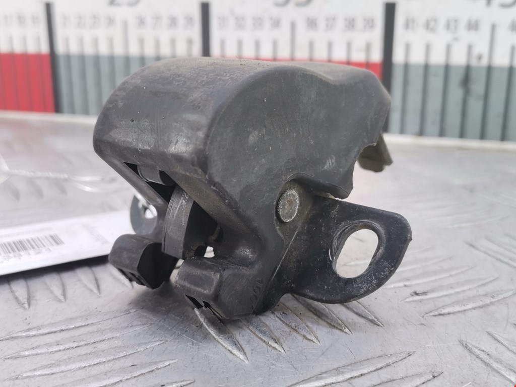 Замок двери распашной левой Renault Kangoo 1 (1997-2007)