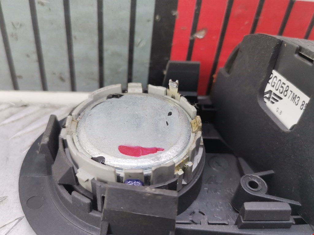 Ручка дверная задняя внутренняя левая SEAT Alhambra 1996-2010