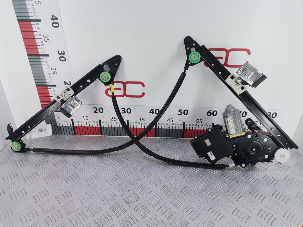Стеклоподъемник задний левый SEAT Alhambra 1996-2010