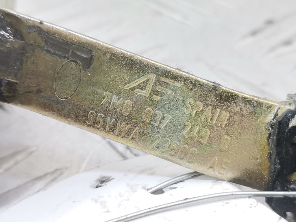 Ограничитель открывания двери SEAT Alhambra 1996-2010