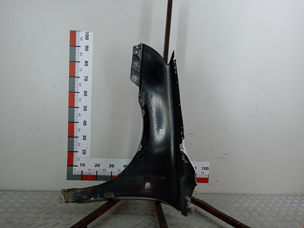 Крыло переднее правое TOYOTA Avensis 2003-2008