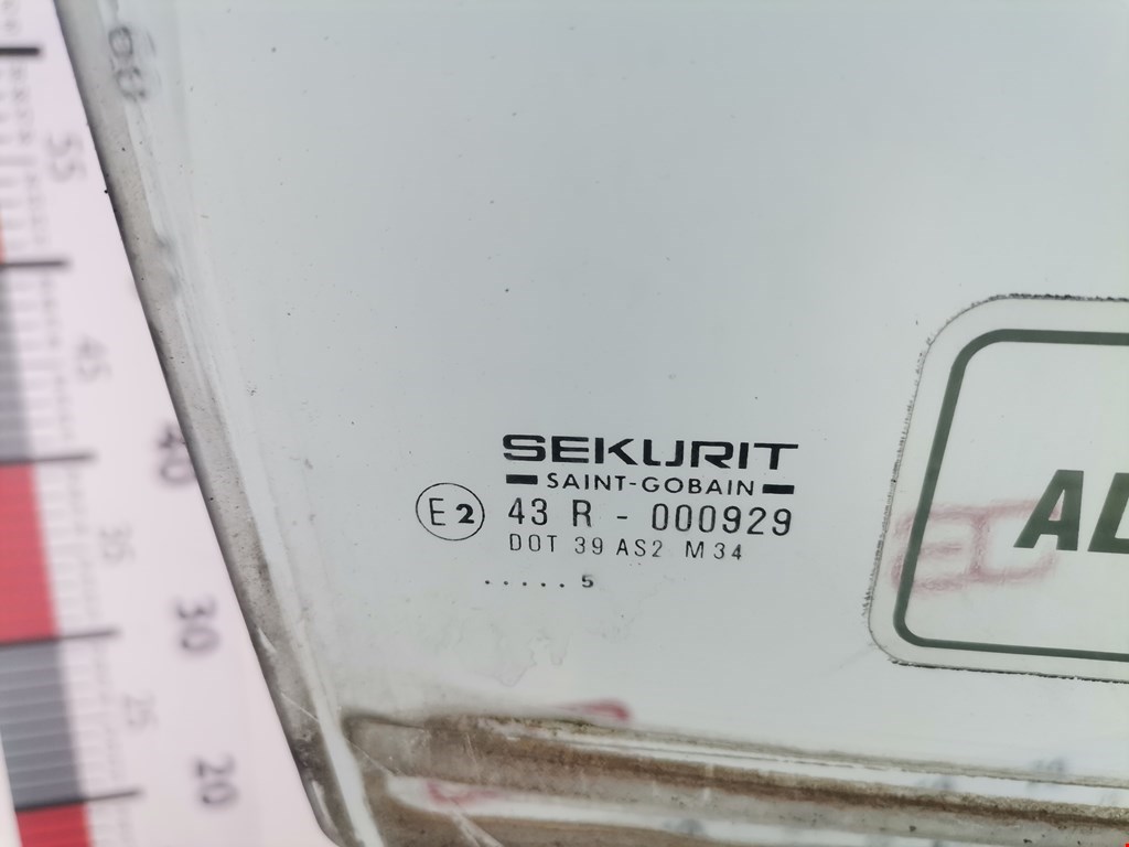 Стекло двери переднее правое CITROEN Evasion 1994-2002