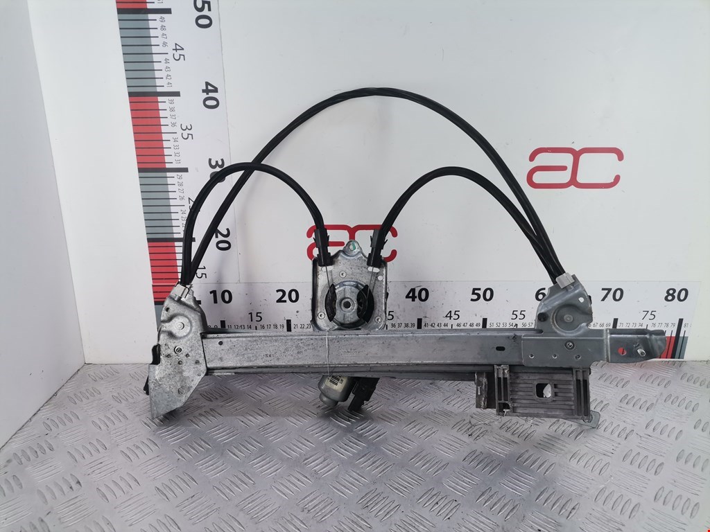 Стеклоподъемник передний правый RENAULT Megane II 2002-2009