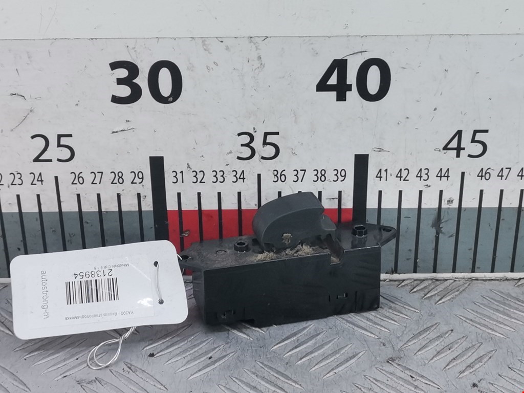 Кнопка стеклоподъемника MITSUBISHI Colt Z3 2003-2012