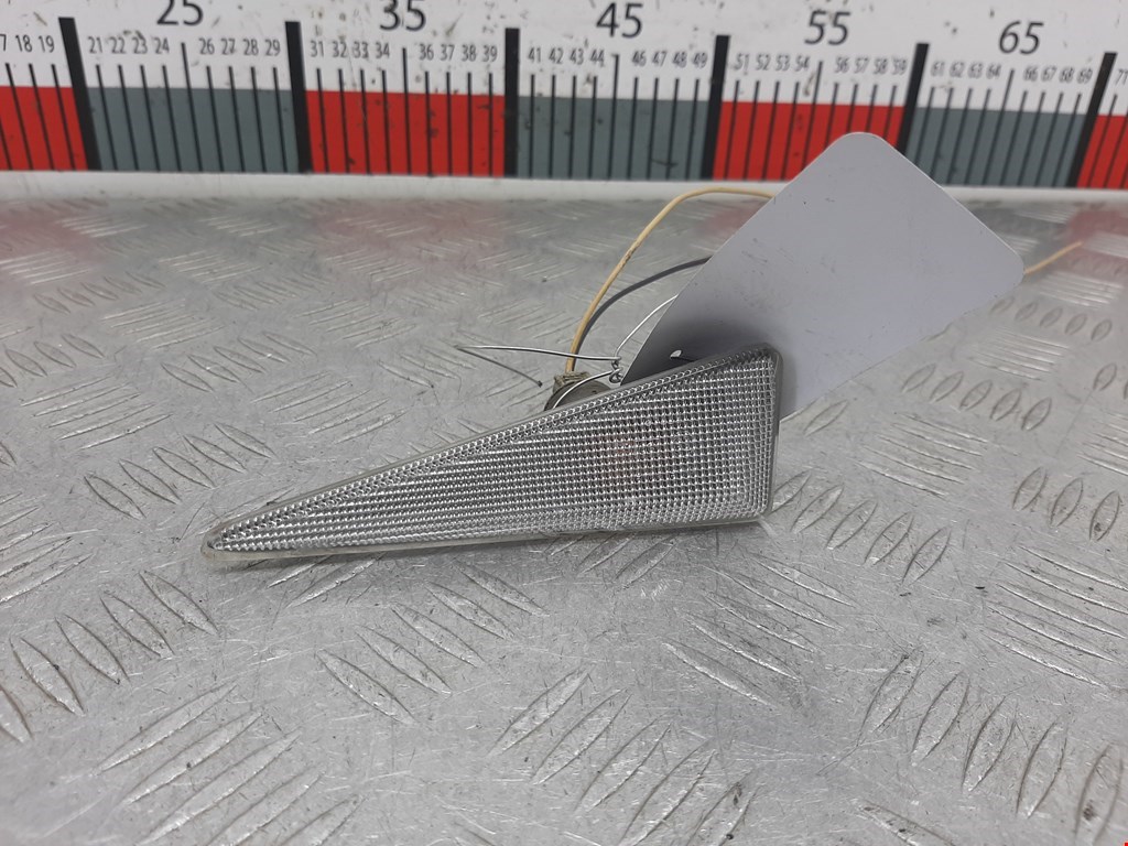 Повторитель на крыло RENAULT Scenic II 2003-2010