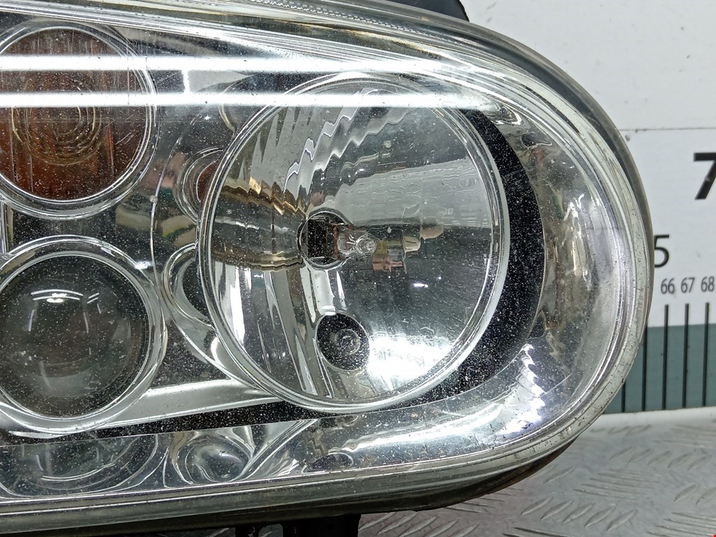 Фара правая VOLKSWAGEN Golf IV 1997-2003