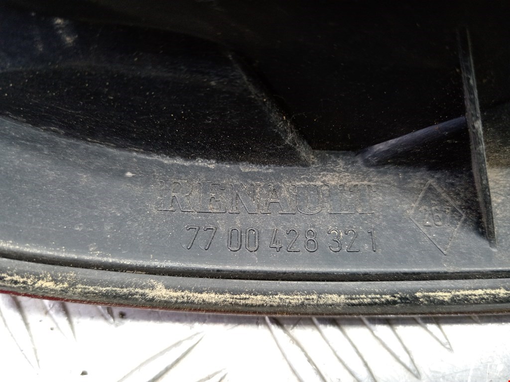 Фонарь задний правый RENAULT Megane I 1996-2002