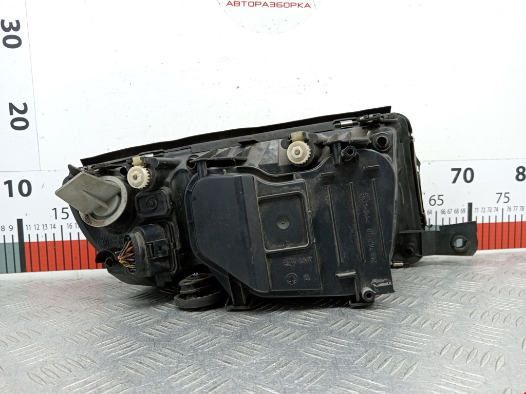 Фара левая SKODA Fabia MK1 1999-2006