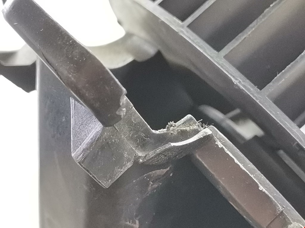 Моторчик (мотор) отопителя салона OPEL Astra G 1998-2005