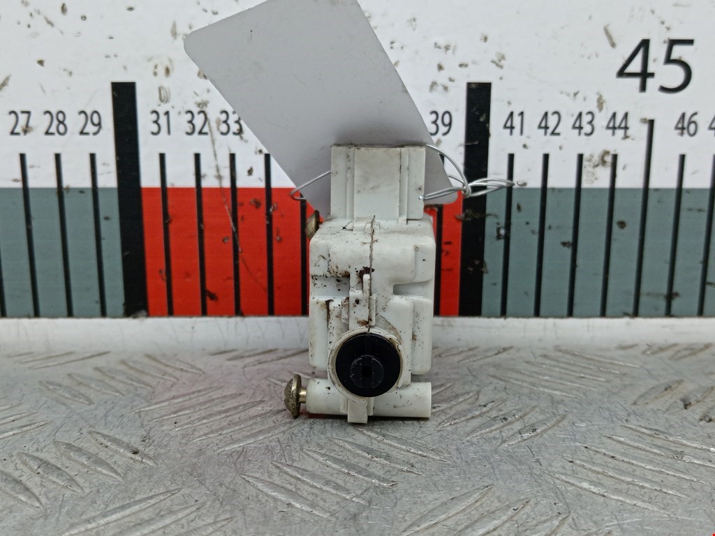 Активатор замка багажника VOLKSWAGEN Beetle A4 1998-2010